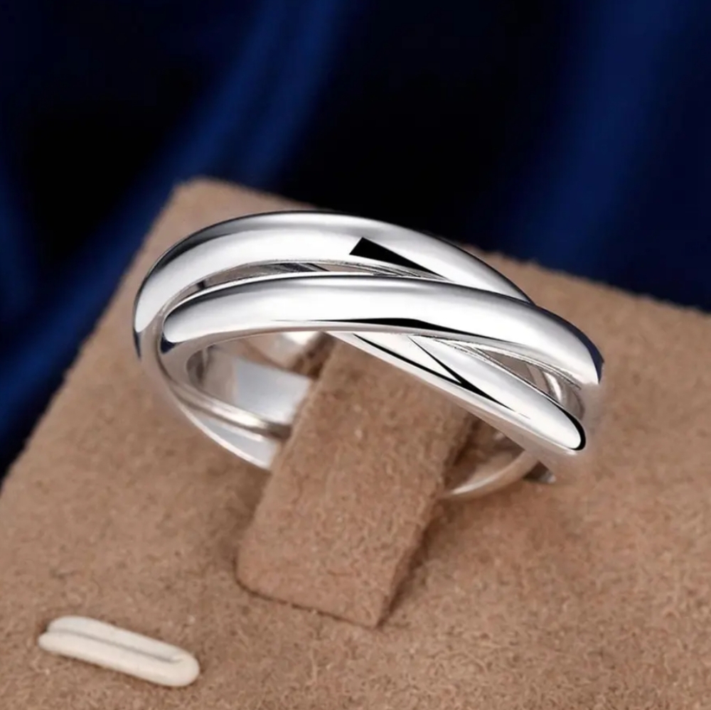 Hoop Ring